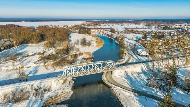 Pisz w zimowej scenerii, wyjątkowo mroźne popołudnie, luty 2026 r.