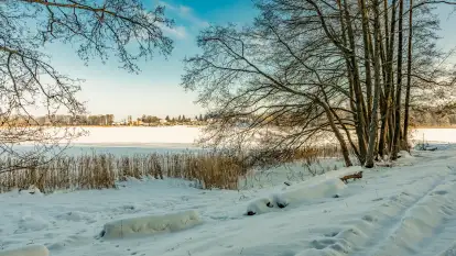 Mazurska zima przy przeprawie promowej, Wierzba, luty 2026 r.
