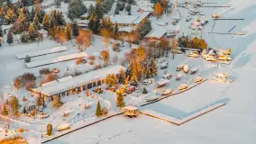 Zachód słońca nad jeziorem Ryńskim z drona, luty 2026 r. - zdjęcie 6