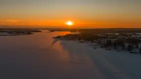 Zachód słońca nad jeziorem Ryńskim z drona, luty 2026 r. - zdjęcie 23