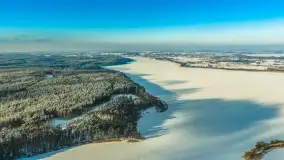 Okolice Wierzby i jeziora Bełdany w okowach zimy, luty 2026 r. - zdjęcie 2