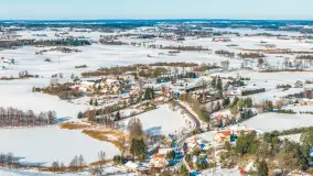 Jezioro Jędzelewo i Stare Juchy z lotu ptaka w zimowej scenerii, luty 2026 r. - zdjęcie 22