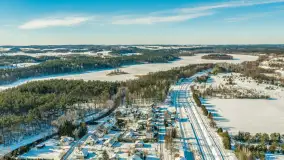 Jezioro Jędzelewo i Stare Juchy z lotu ptaka w zimowej scenerii, luty 2026 r. - zdjęcie 13