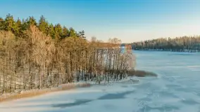 Zimowy wieczór nad jeziorem Tyrkło z drona, luty 2026 r. - zdjęcie 17