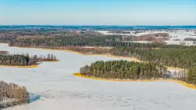 Wieś Sucholaski przy jeziorze Wydmińskim z zimowego lotu ptaka, luty 2026 r. - zdjęcie 29