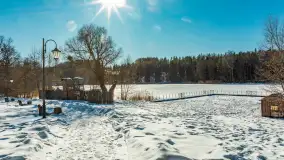 Zimowa wersja plaży w Starych Juchach, jezioro Jędzelewo - zdjęcie 16