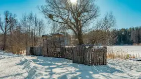 Zimowa wersja plaży w Starych Juchach, jezioro Jędzelewo - zdjęcie 3