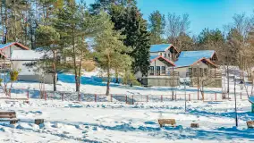 Zimowa wersja plaży w Starych Juchach, jezioro Jędzelewo - zdjęcie 20