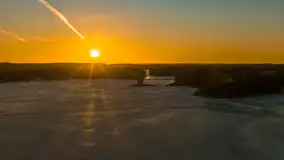 Przedwiośnie z drona, jezioro Kisajno, marzec 2026 r. - zdjęcie 2