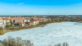 Przedwiośnie w Ełku z drona, okolice ulicy Zamkowej, marzec 2026 r. - zdjęcie 30