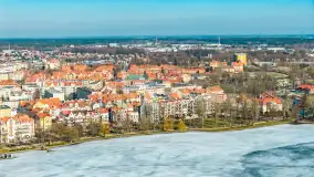 Przedwiośnie w Ełku z drona, okolice ulicy Zamkowej, marzec 2026 r. - zdjęcie 10