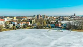 Przedwiośnie w Ełku z drona, okolice ulicy Zamkowej, marzec 2026 r. - zdjęcie 37