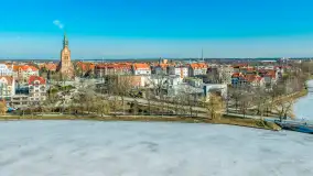 Przedwiośnie w Ełku z drona, okolice ulicy Zamkowej, marzec 2026 r. - zdjęcie 31