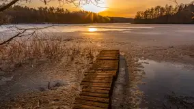 Zachód słońca nad jeziorem Ublik Mały, marzec 2026 r. - zdjęcie 1