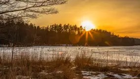 Zachód słońca nad jeziorem Ublik Mały, marzec 2026 r. - zdjęcie 5