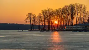 Marcowy zachód słońca w Zatoce Tracz, jezioro Kisajno - zdjęcie 21