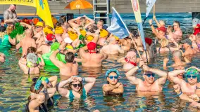 Fotorelacja z VI Zlotu Morsów w Mikołajkach - zdjęcie 12