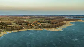 Zachód słońca nad wsią i jeziorem Stręgiel, marzec 2026 r. - zdjęcie 44