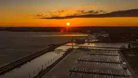 Wiosenny zachód słońca nad Giżyckiem i Ekomariną - zdjęcie 1