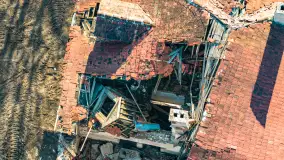 Ruiny pałacu w Mieduniszkach Wielkich, marzec 2026 r. - zdjęcie 15