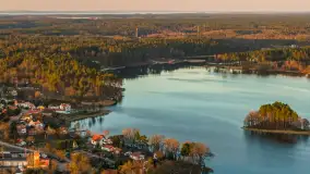 Zachód słońca nad jeziorem Nidzkie, Ruciane-Nida i Pod Dębem, kwiecień 2026 r. - zdjęcie 37