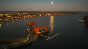 Końcówka dnia w Mikołajkach z drona, kwiecień 2026 r. - zdjęcie 17