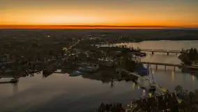 Końcówka dnia w Mikołajkach z drona, kwiecień 2026 r. - zdjęcie 9