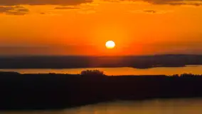 Zachód słońca nad jeziorem Kisajno, Pierkunowo, kwiecień 2026 r. - zdjęcie 9