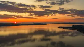 Zachód słońca nad jeziorem Kisajno, Pierkunowo, kwiecień 2026 r. - zdjęcie 12