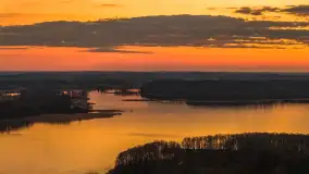 Zachód słońca nad jeziorem Kisajno, Pierkunowo, kwiecień 2026 r. - zdjęcie 31