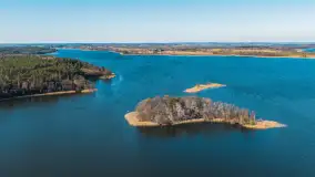 Jeszcze raz okolice Wierzby na wiosennych ujęciach z drona - zdjęcie 17