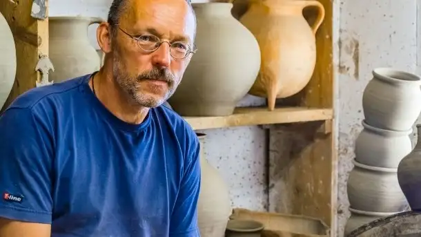 Zdjęcia: Jak się raz wdepnie w glinę, to „brud” na nodze zostaje na całe życie - zdjęcie 6