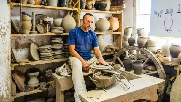 Zdjęcia: Jak się raz wdepnie w glinę, to „brud” na nodze zostaje na całe życie - zdjęcie 5