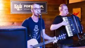 Zdjęcia: Szantowe szlagiery z Czarną Banderą - zdjęcie 8