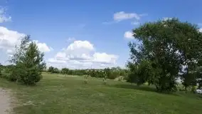 Zdjęcia: Malownicza i funkcjonalna plaża z czynu społecznego - zdjęcie 24