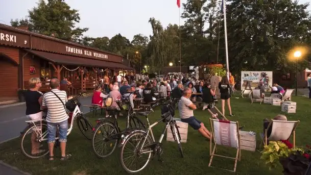 Zdjęcia: Przebojowi Mechanicy w Porcie Keja - zdjęcie 1