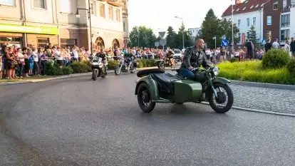 Zdjęcia: Parada motocykli ulicami Giżycka 