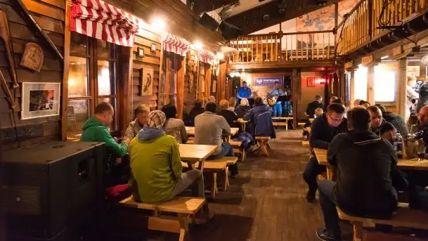 Zdjęcia: Żeglarska zabawa z Mazurskim Traktem w Tawernie Keja - zdjęcie 10