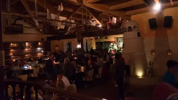 Zdjęcia: Śpiew, harmonijka, gitary i skrzypce w Tawernie Albatros