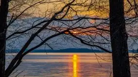 Marcowy zachód słońca nad jeziorem Dobskim - zdjęcie 21