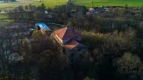 Niszczejąca perełka włoskiej architektury w Silginach - zdjęcie 16