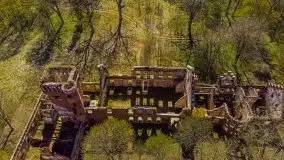 Zdjęcia: Pałac w Prośnie – monumentalna, romantyczna i tajemnicza ruina - zdjęcie 74