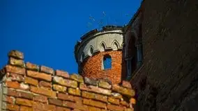 Zdjęcia: Pałac w Prośnie – monumentalna, romantyczna i tajemnicza ruina - zdjęcie 2