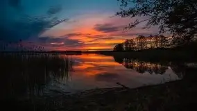 Zachód słońca nad jeziorem Tajty, 29 kwietnia 2020r. - zdjęcie 1