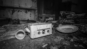 Cień historii sprzed kilkudziesięciu lat w jednym z pałacyków - zdjęcie 32