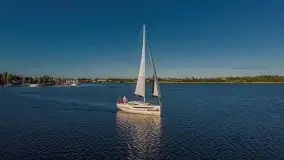 Zachód słońca podczas pływania jachtem Antila 30 - zdjęcie 19