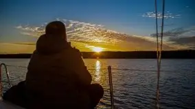 Zachód słońca podczas pływania jachtem Antila 30 - zdjęcie 15