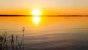 Niegocin migoczący w zachodzącym słońcu - zdjęcie 33