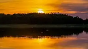 Zachód słońca, widok z wody na jezioro Święcajty - zdjęcie 5