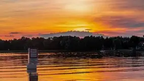 Zachód słońca, widok z wody na jezioro Święcajty - zdjęcie 8